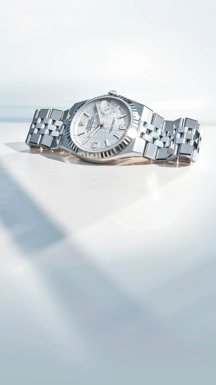 malalan_rolex_land-dweller_m127334-0001_rvb_720x1280