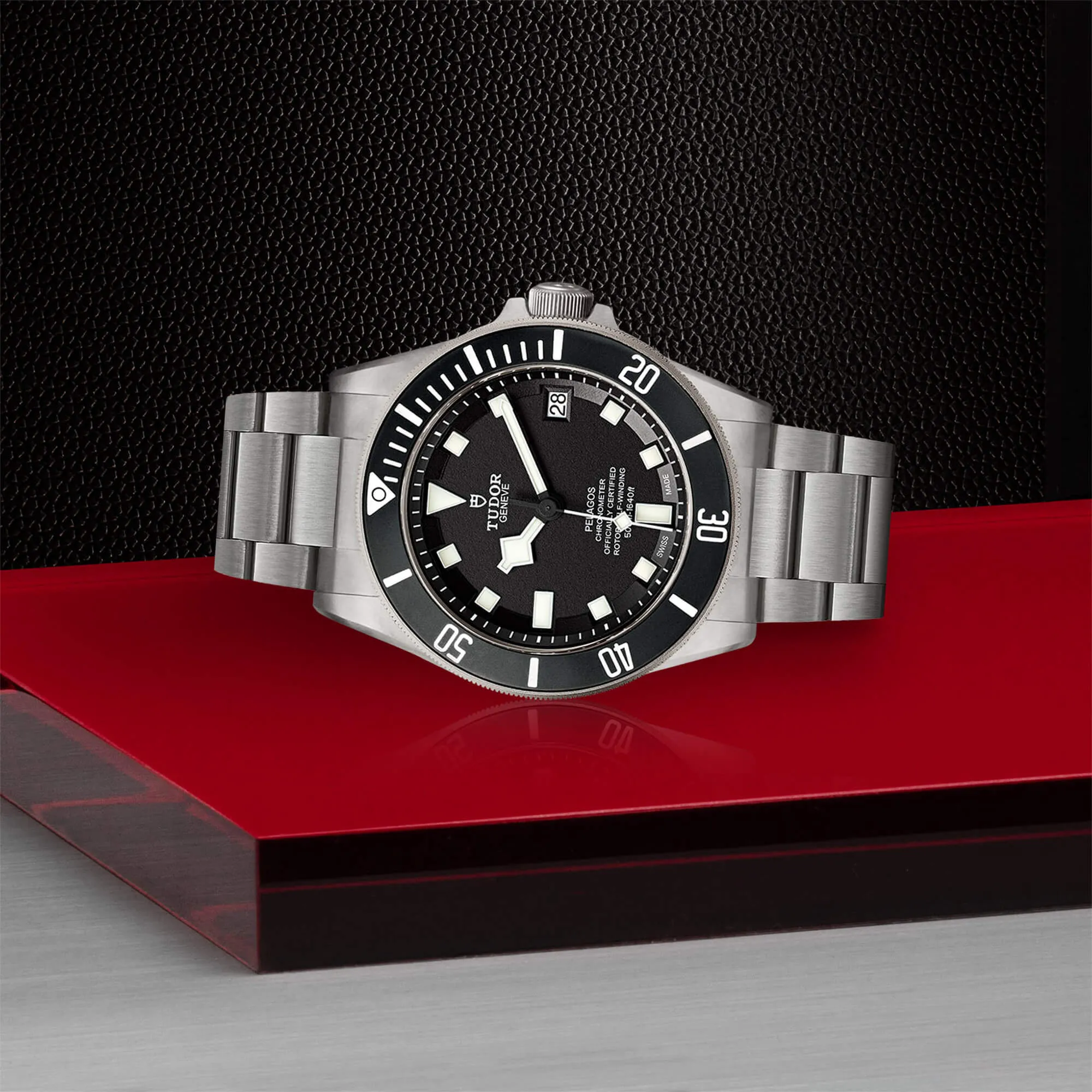 malalan-tudor-pelagos-watch-M25600TN-0001-IMG3