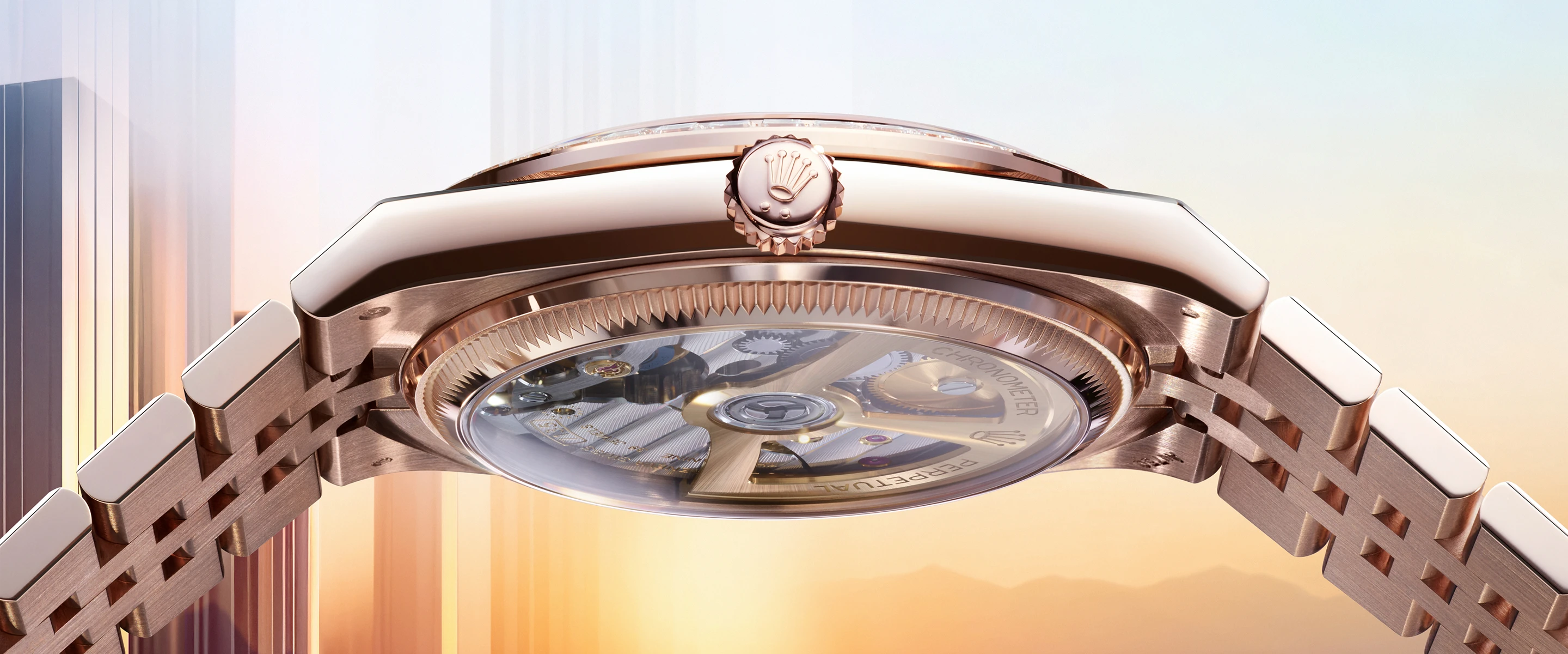 rolex-the-land-dweller-calibre-7135-a-high-frequency-movement_m127285tbr-0002_2501fj_002-landscape