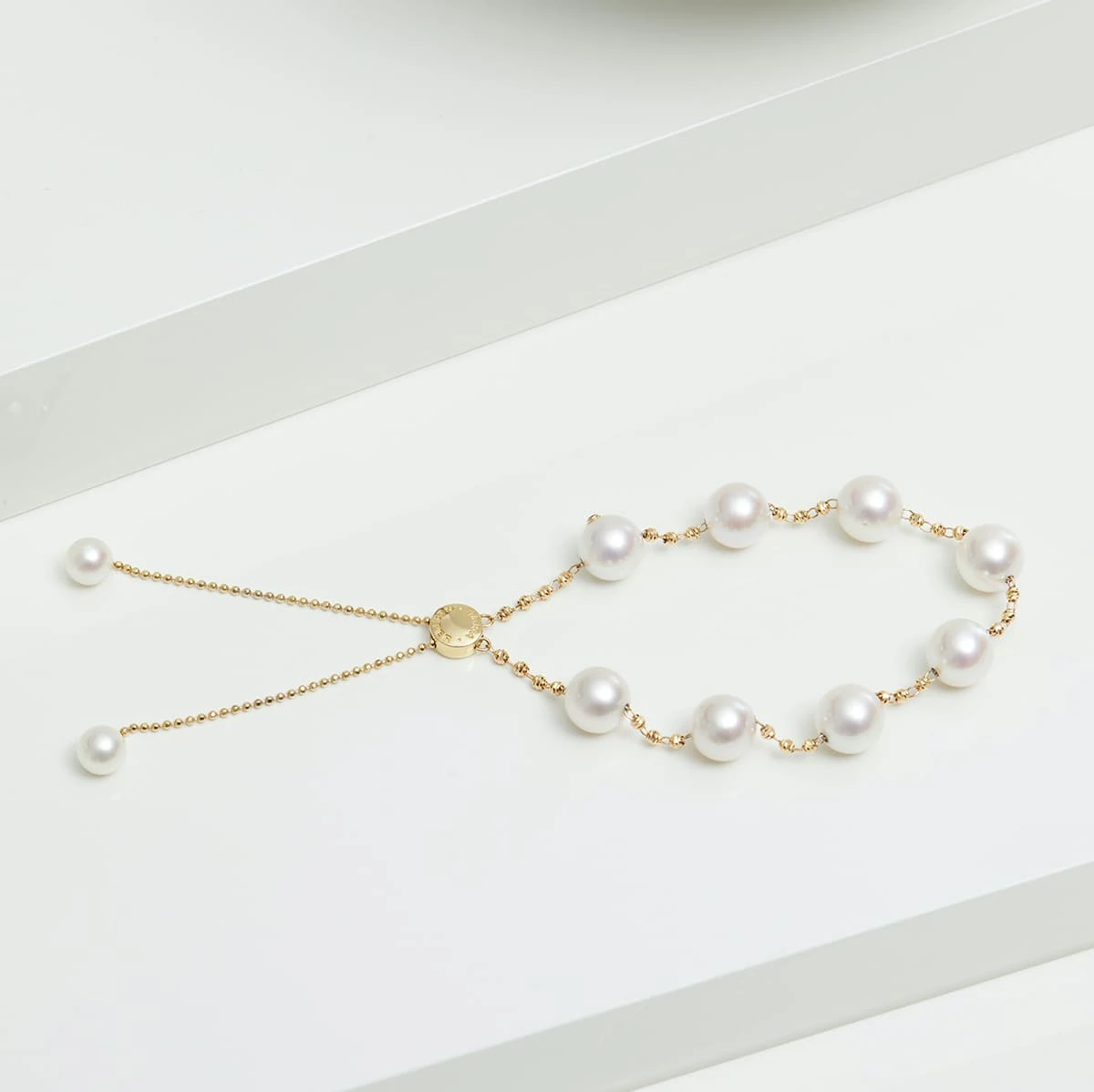 yana_nesper_charmant_malalan