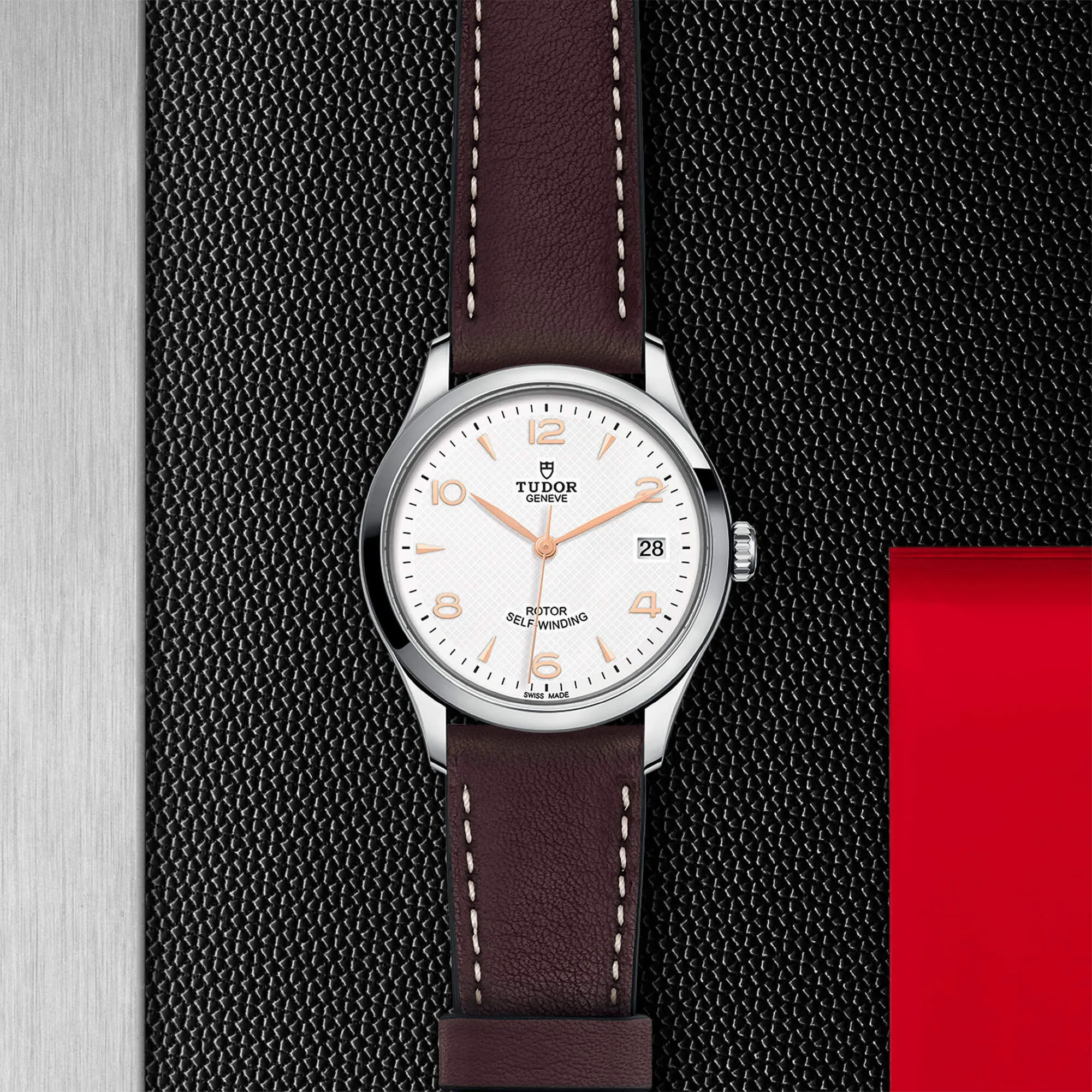 malalan-tudor-1926-watch-M91450-0012-IMG2