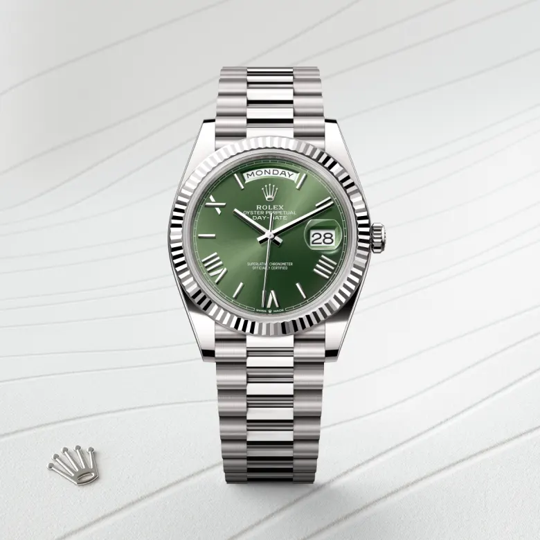 Rolex Day-Date 40 Oyster, 40 mm, white gold, Fluted m228239-0033 at Malalan.webp