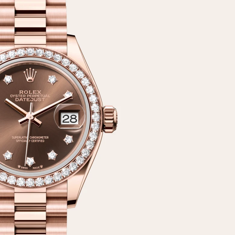 Rolex Lady-Datejust Oyster, 28 mm, Everose zlato in diamanti, Z vdelanimi diamanti m279135rbr-0001 pri Malalanu.webp